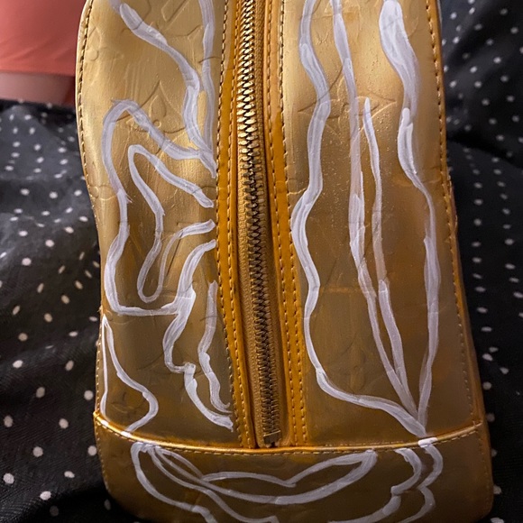 Custom painted Authentic Louis Vuitton Vernis Bag - Picture 8 of 16